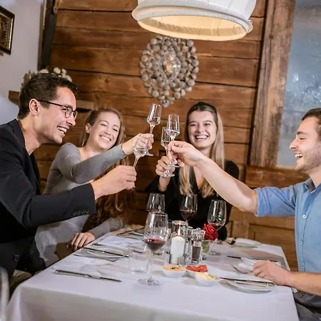 Ξενοδοχείο Reisch Κίτσμπουελ