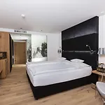 Reisch Otel